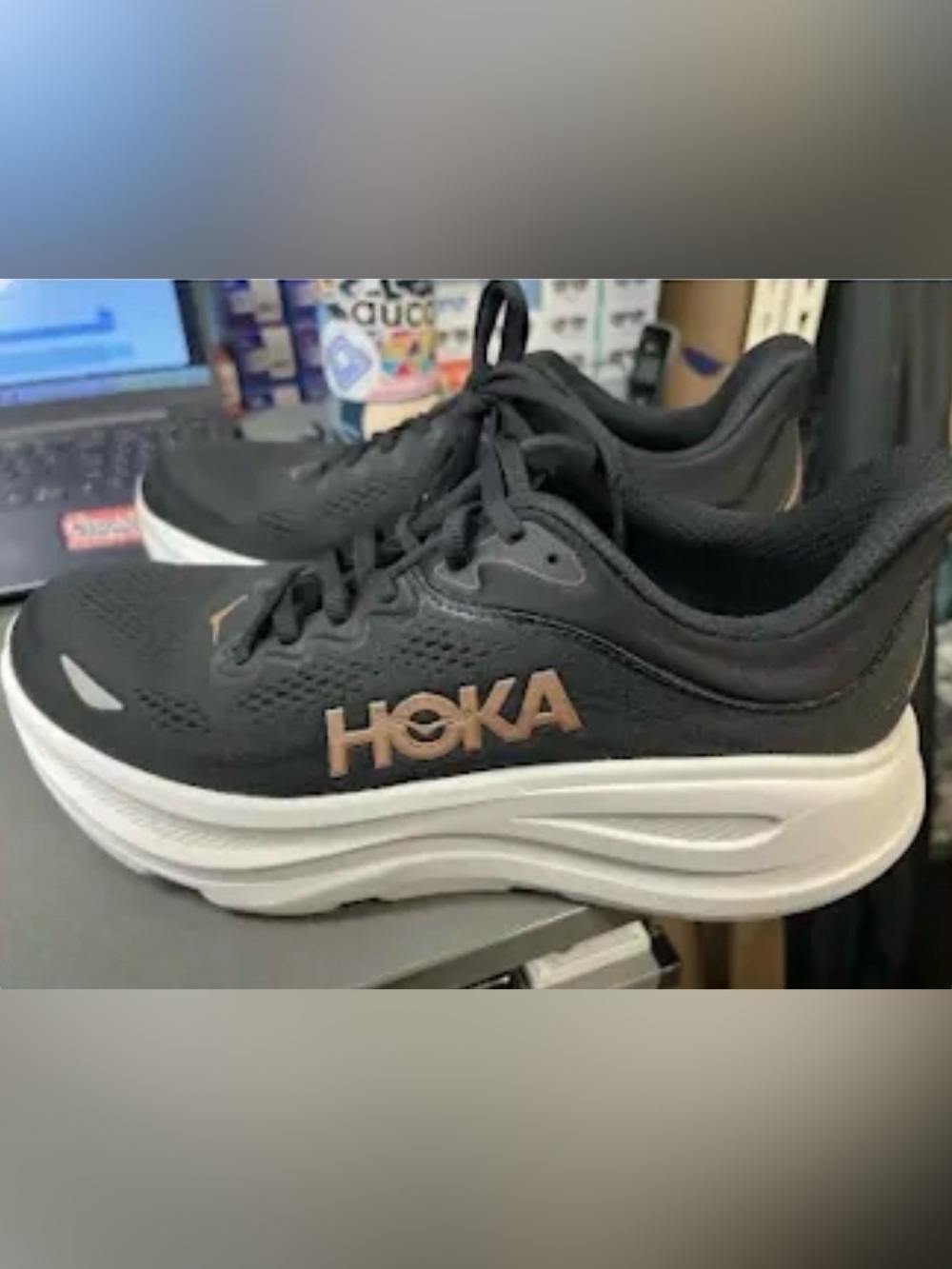 Women’s Hoka Bondi 9 Running Shoes- Size 9.5 Black/Rose Gold (missing insoles)